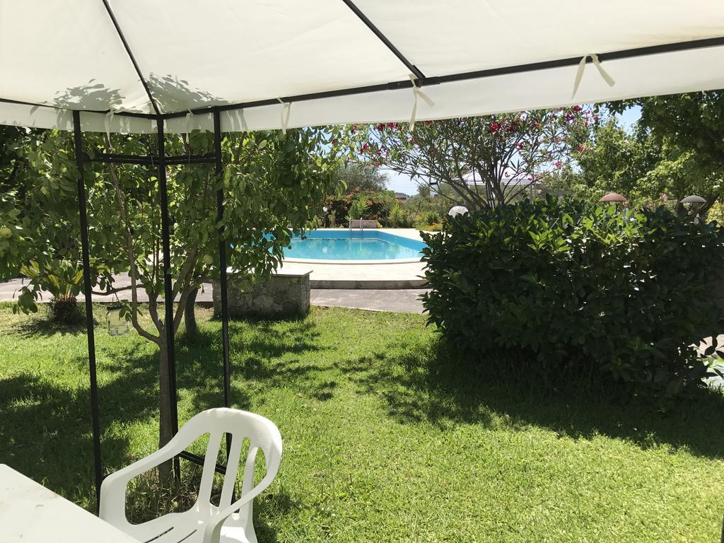 פרנקווילה די סיציליה Villa Uliveto מראה חיצוני תמונה