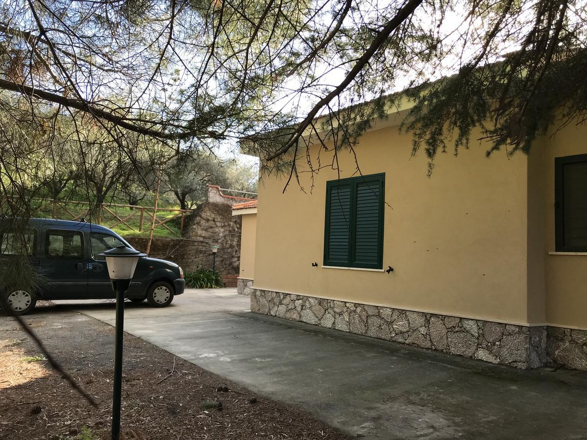 פרנקווילה די סיציליה Villa Uliveto מראה חיצוני תמונה